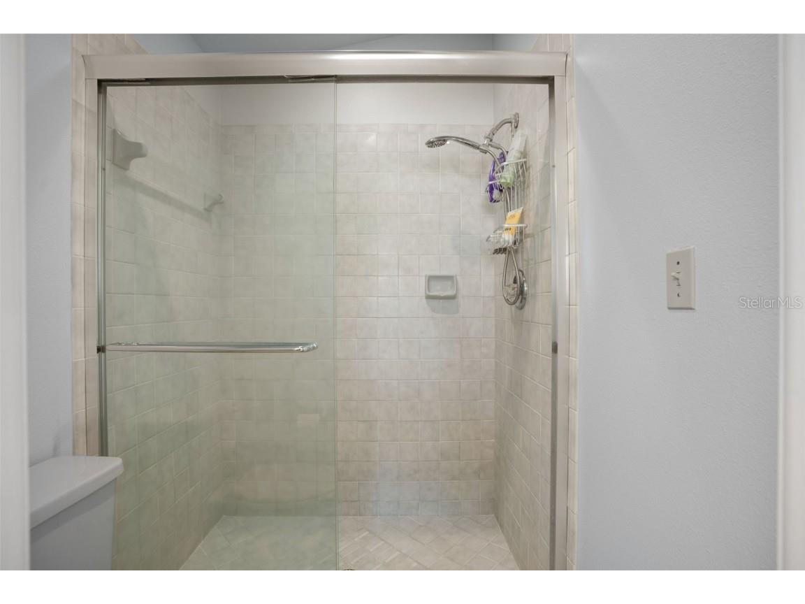 6065 Marella Court Sarasota FL 34243 A4656189 image17