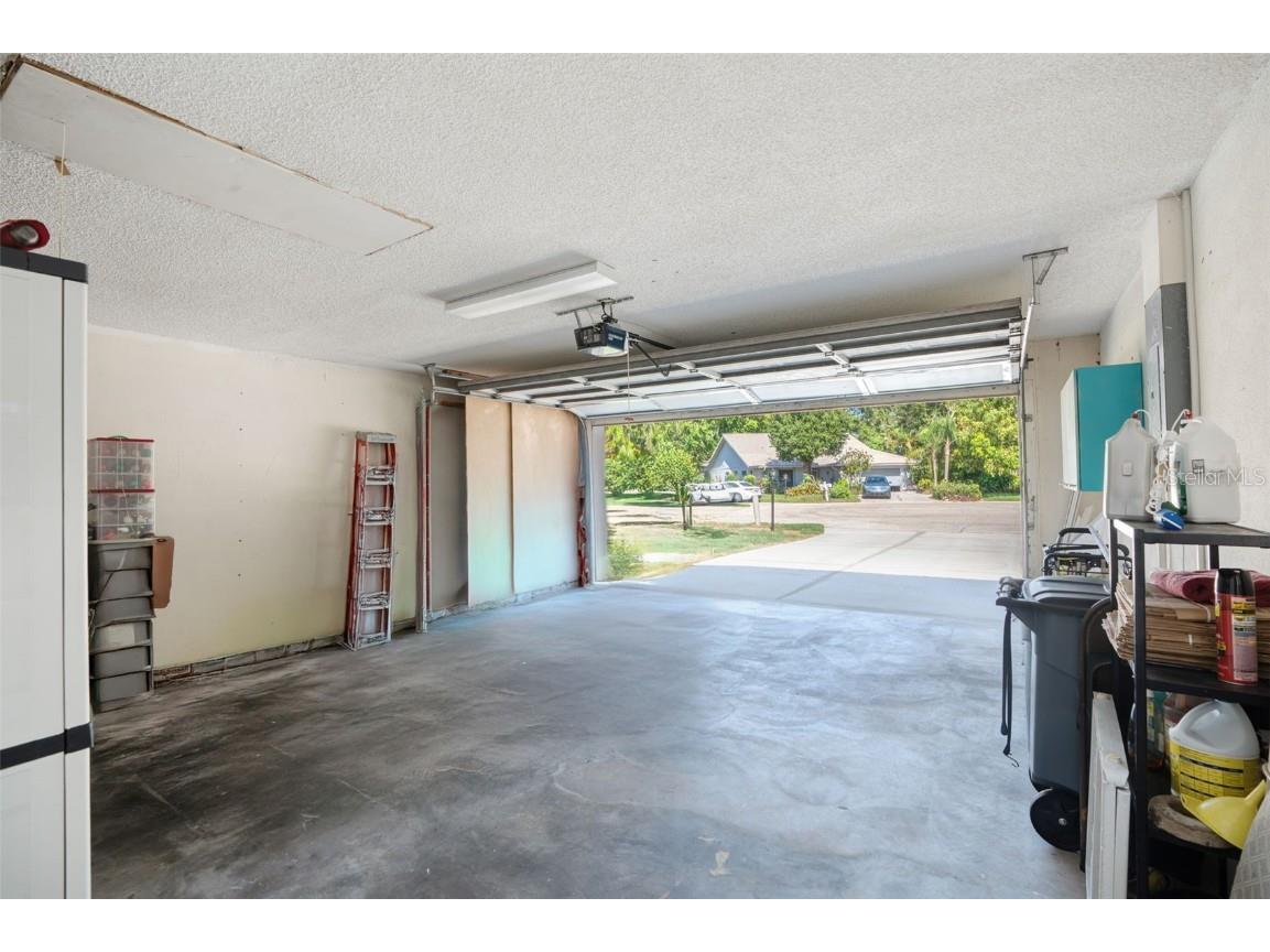 6065 Marella Court Sarasota FL 34243 A4656189 image28