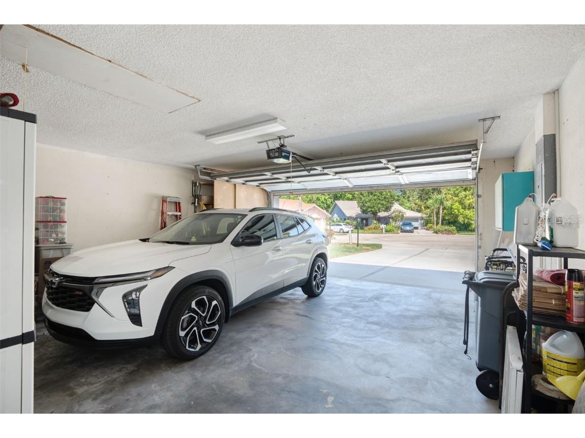 6065 Marella Court Sarasota FL 34243 A4656189 image32