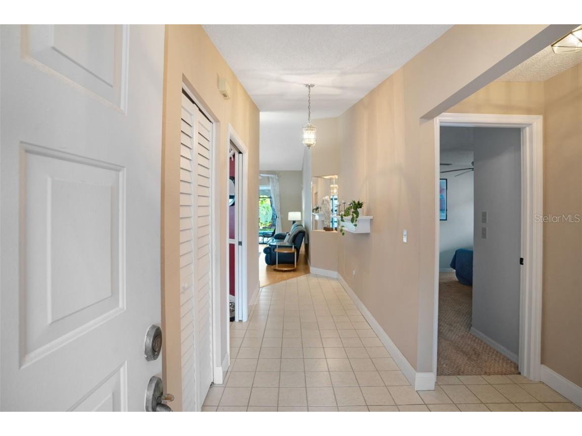 6065 Marella Court Sarasota FL 34243 A4656189 image4