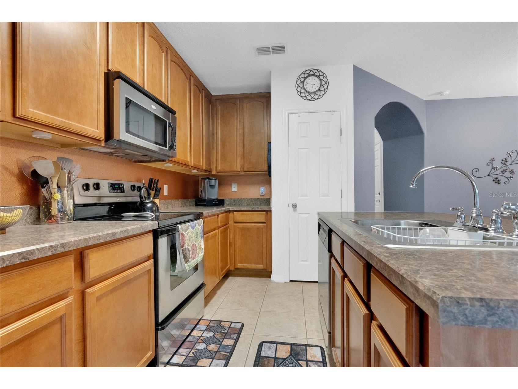 6067 Apollos Corner Way Orlando FL 32829 O6423058 image3