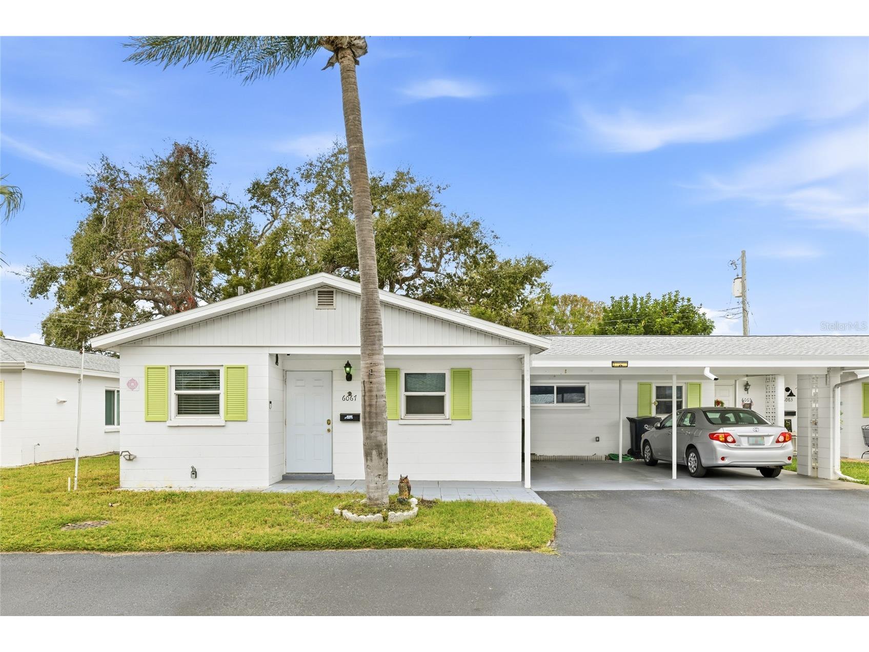 6067 Arlene Way #5 Bradenton FL 34207 A4679970 image1