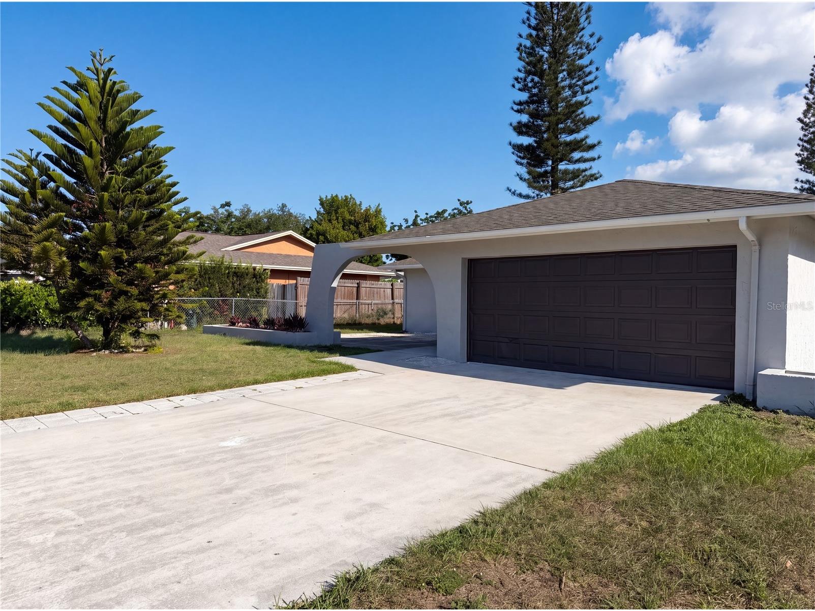 607 33rd Avenue Drive E Bradenton FL 34208 O6421561 image2