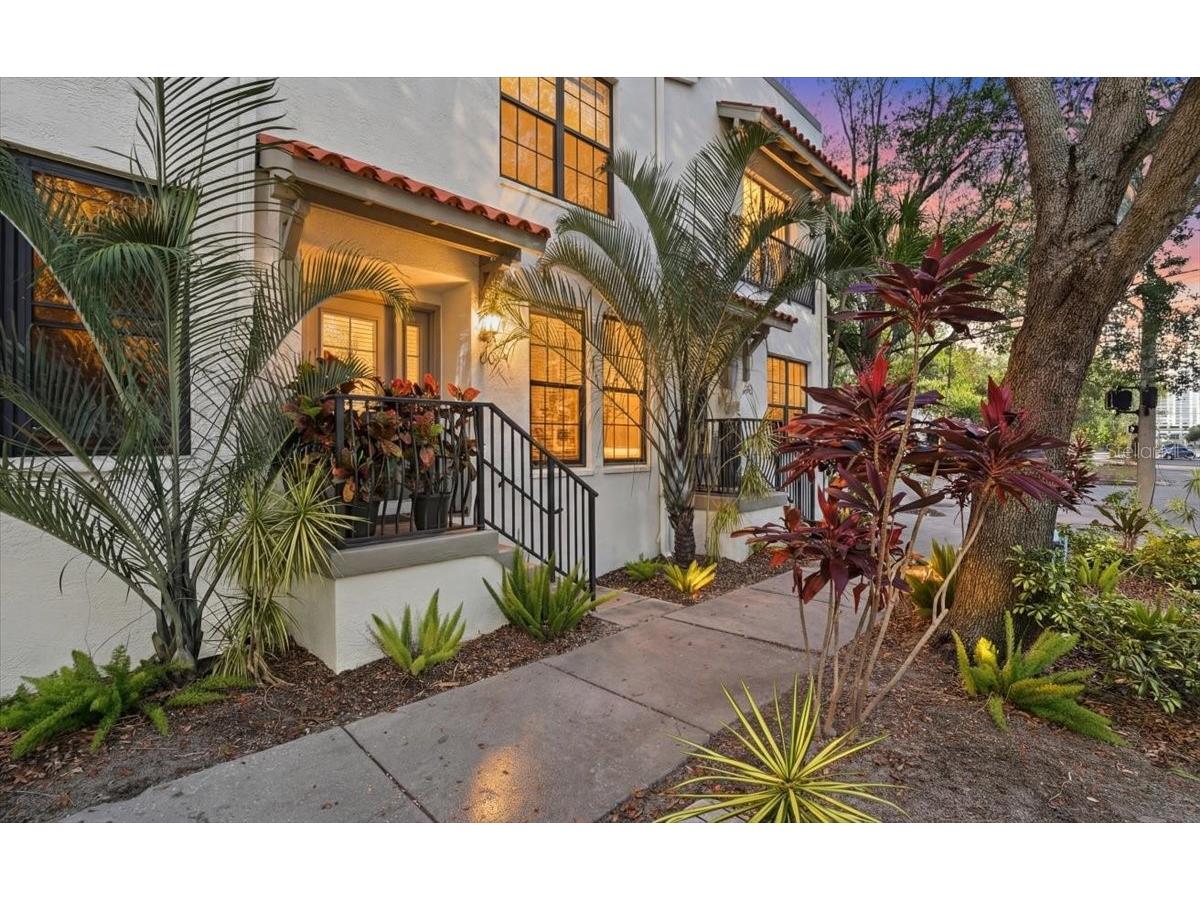 607 3rd Avenue S Saint Petersburg FL 33701 TB8464248 image1