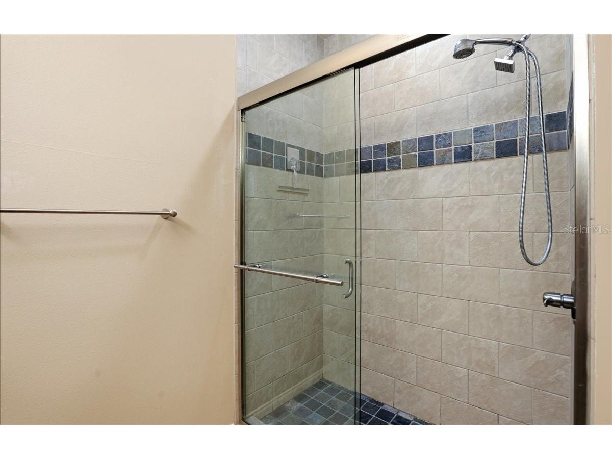 607 3rd Avenue S Saint Petersburg FL 33701 TB8464248 image17