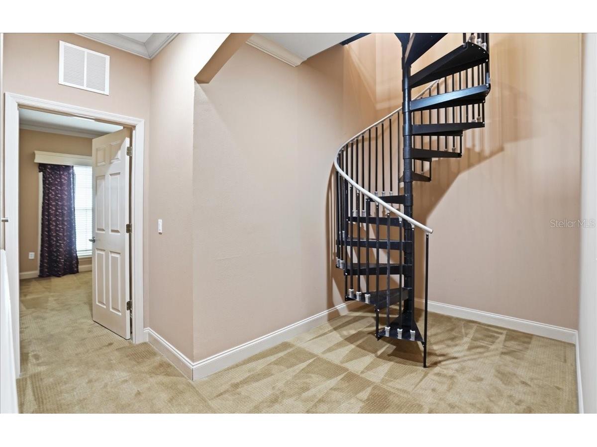 607 3rd Avenue S Saint Petersburg FL 33701 TB8464248 image24