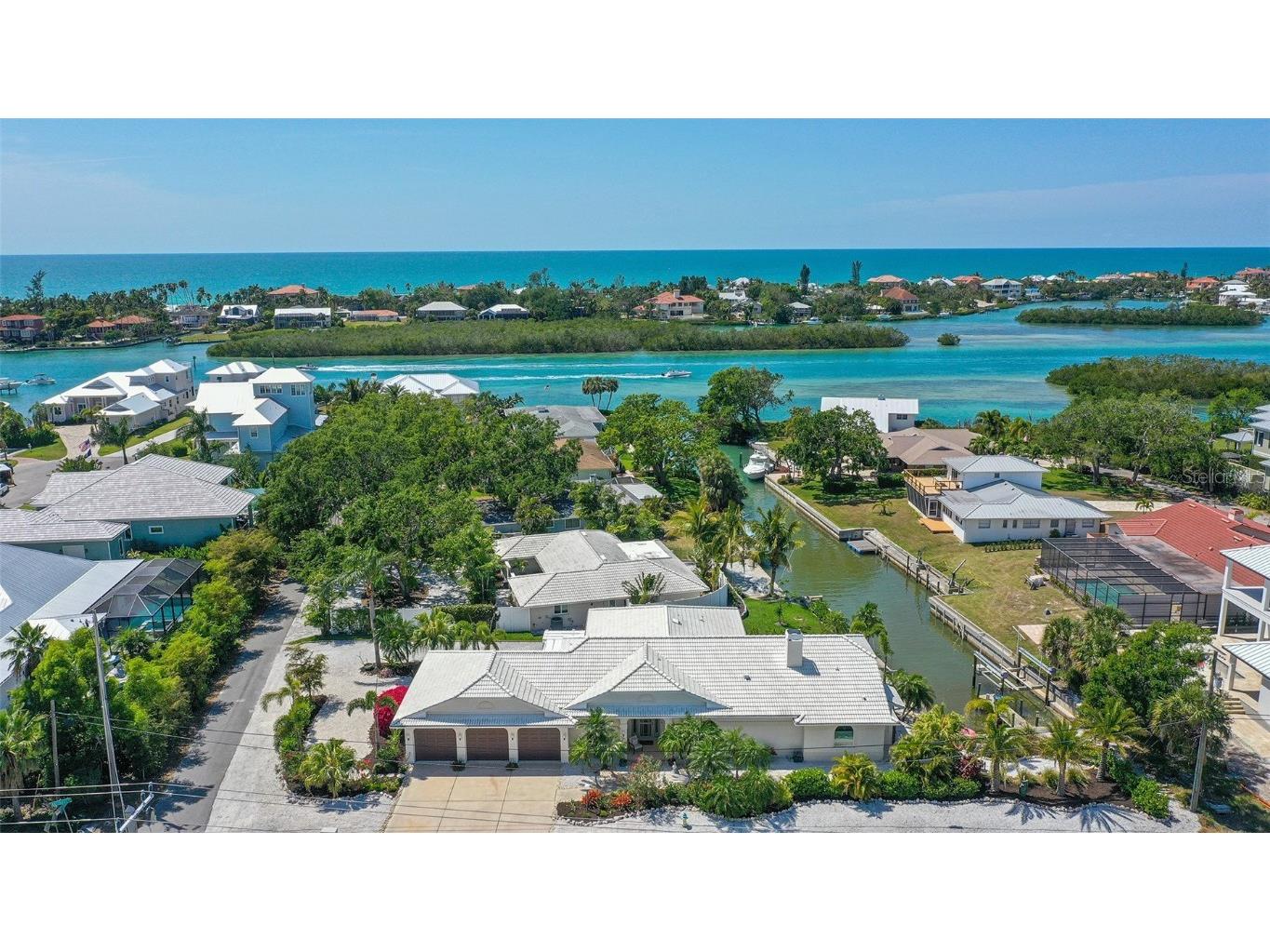 607 Bayshore Road Nokomis FL 34275 N6122396 image1