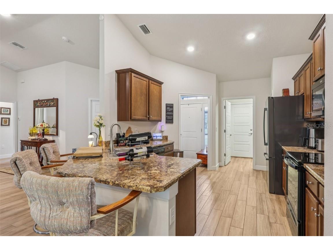 607 Bradley Way Fruitland Park FL 34731 G5100055 image14