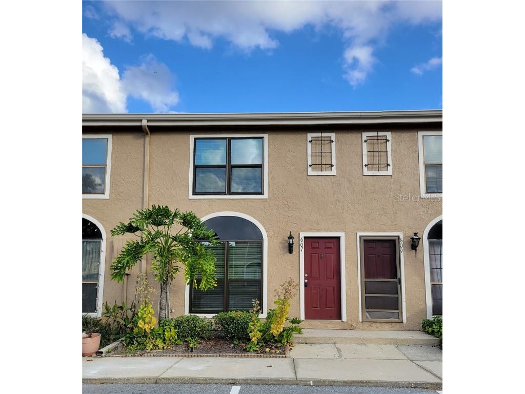 607 Casa Park Court B Winter Springs FL 32708 O5994282 image1