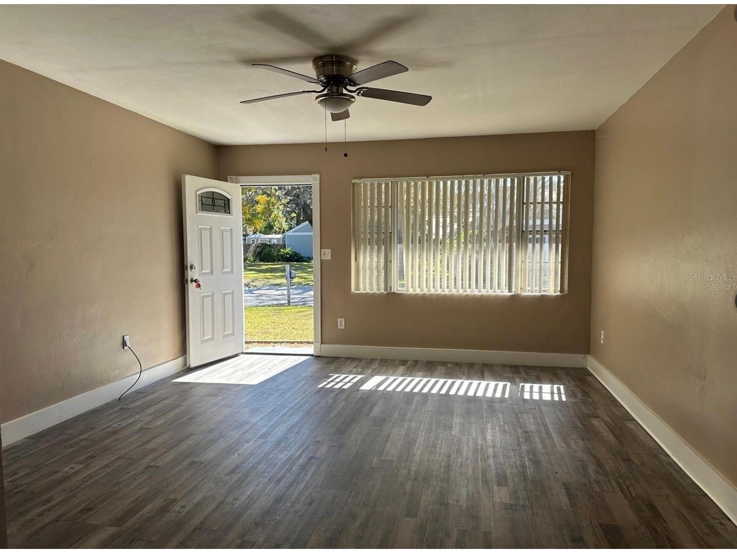 607 E Johns Avenue Mount Dora FL 32757 G5109492 image2