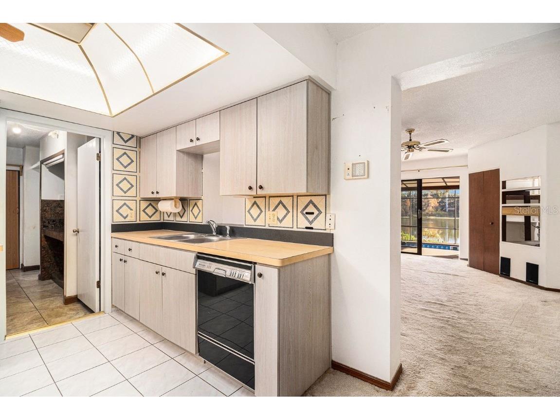 607 E Lakeshore Drive Ocoee FL 34761 - LAKE PRIMA VISTA TB8459276 image10