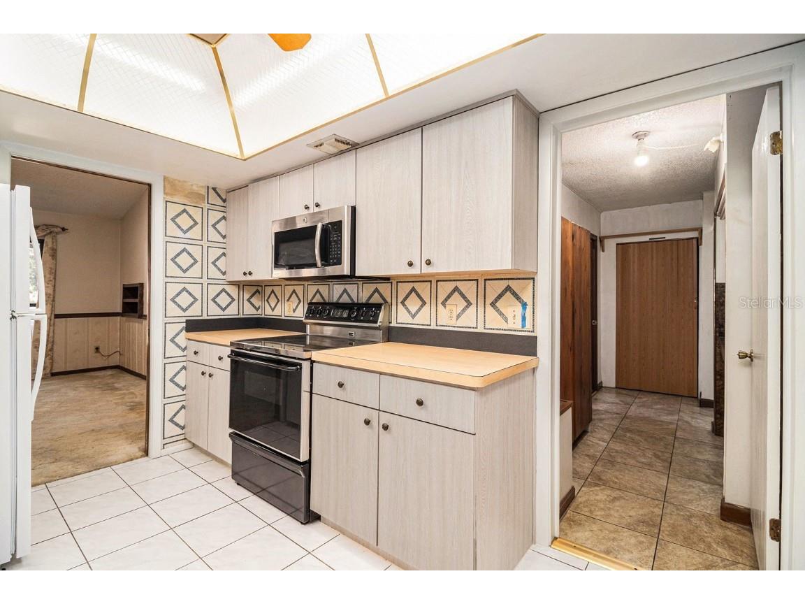 607 E Lakeshore Drive Ocoee FL 34761 - LAKE PRIMA VISTA TB8459276 image9