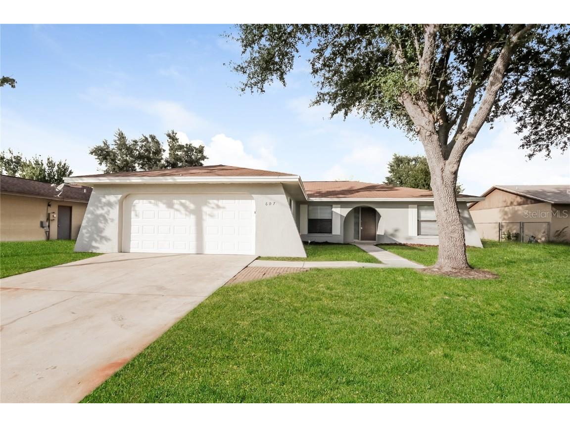 607 Estrada Lane Kissimmee FL 34758 O6367101 image1