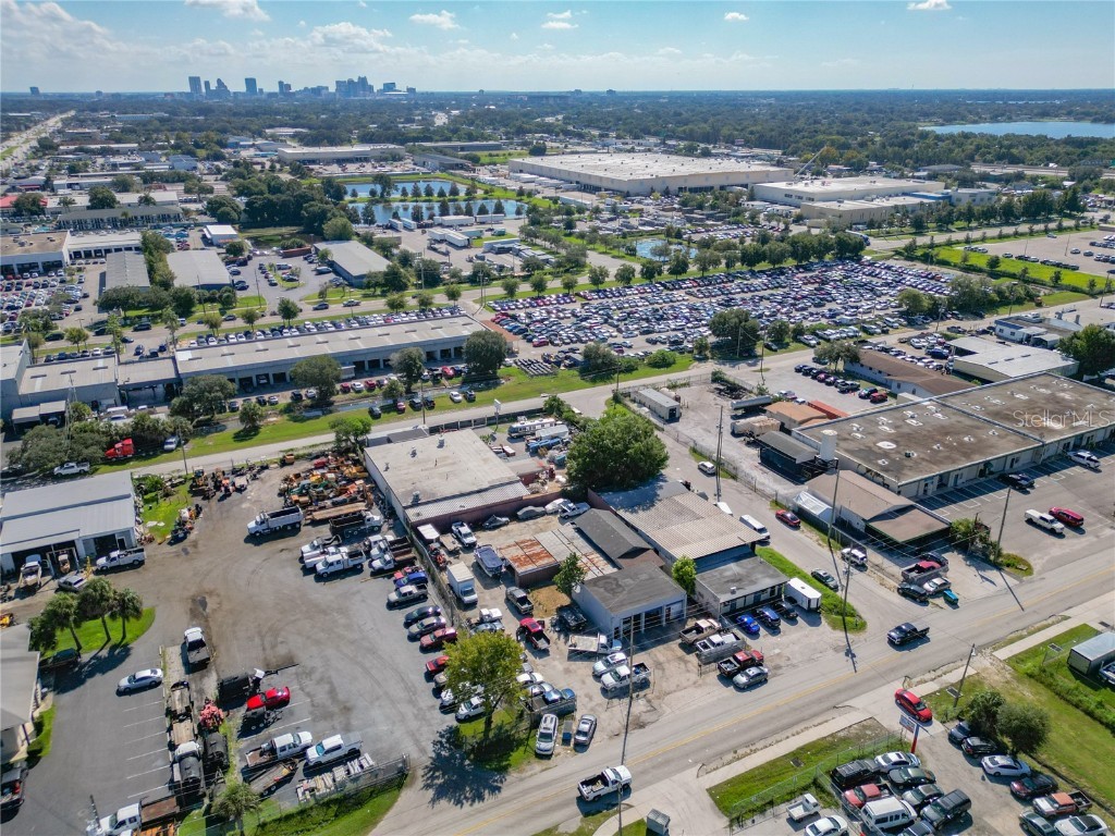 607 Fairvilla Road Orlando FL 32808 O6243929 image1