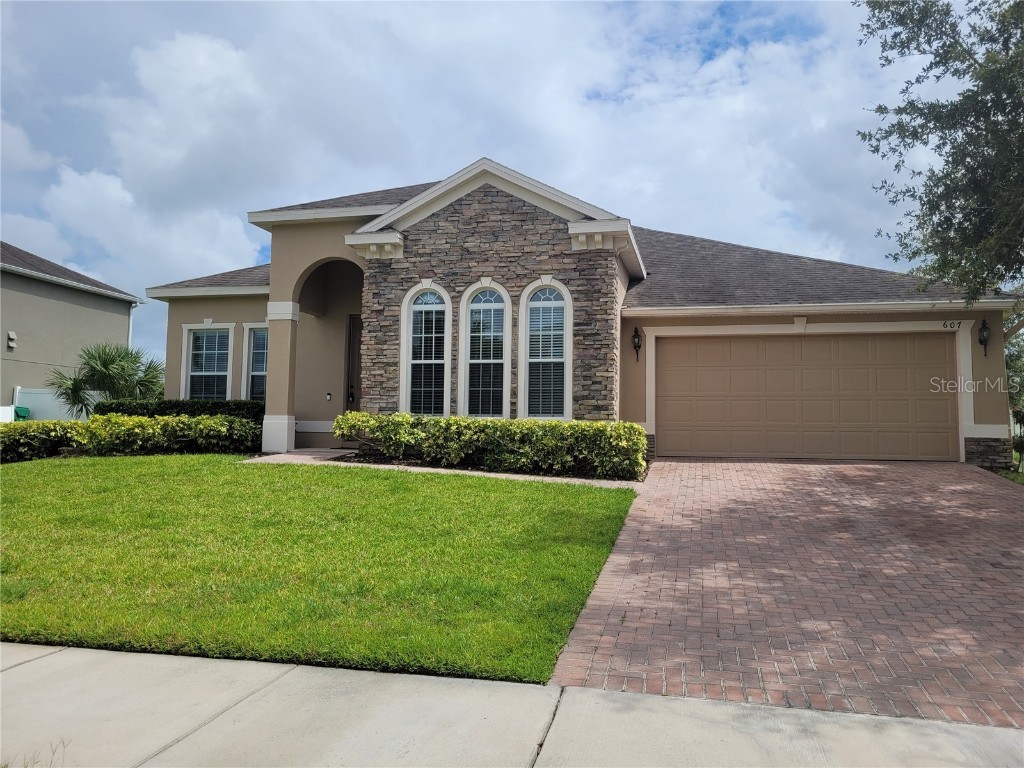 607 Grassy Stone Drive Winter Garden FL 34787 O6114449 image1