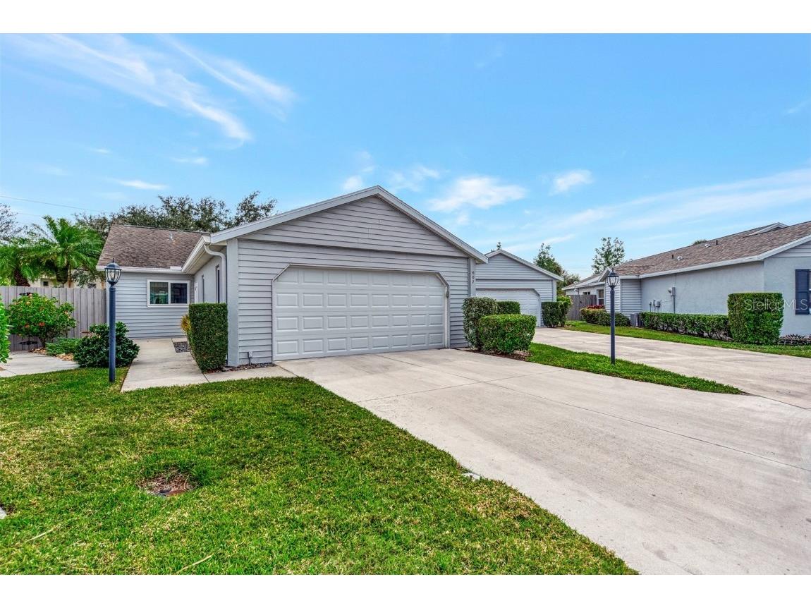 607 Ironwood Circle Venice FL 34292 N6130720 image1
