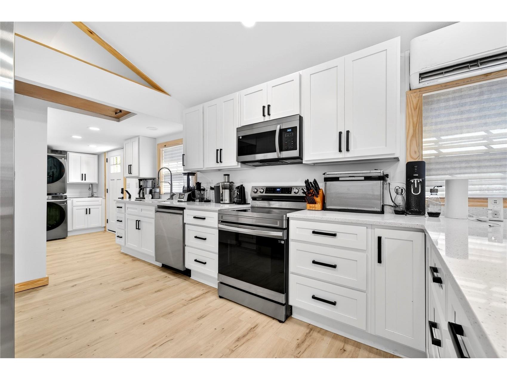 607 Jefferson Street New Smyrna Beach FL 32168 V4947580 image16