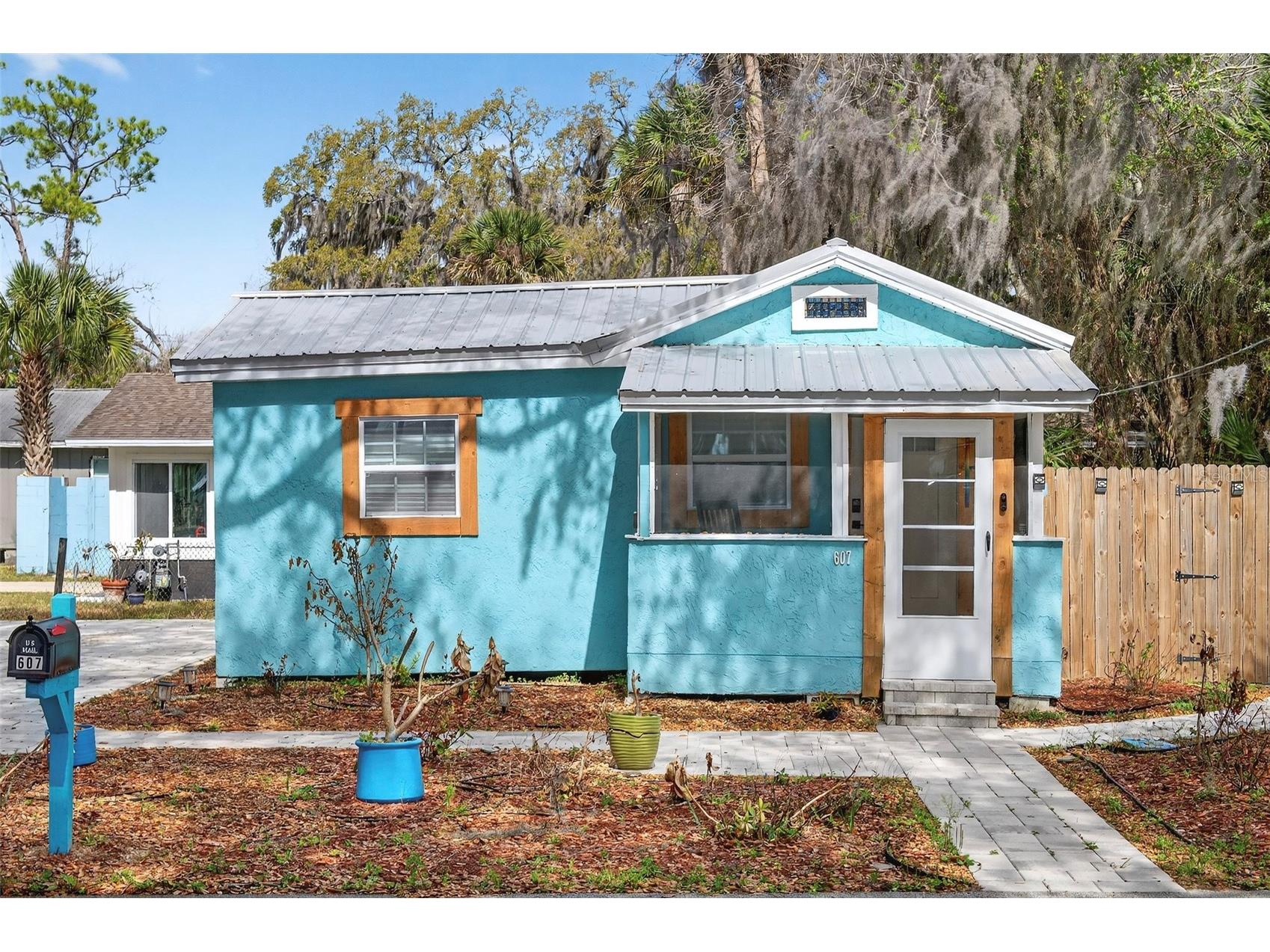 607 Jefferson Street New Smyrna Beach FL 32168 V4947580 image3