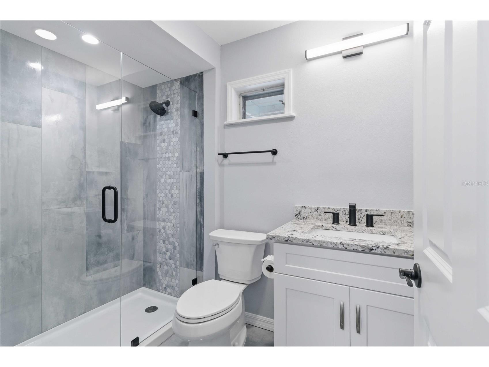 607 Manatee Avenue Ellenton FL 34222 - MANATEE RIVER A4686719 image25