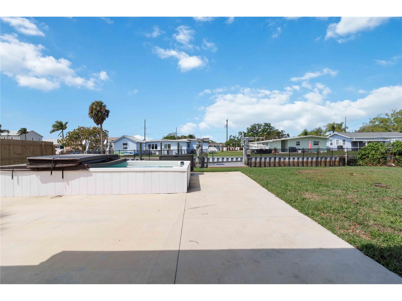 607 Manatee Avenue Ellenton FL 34222 - MANATEE RIVER A4686719 image27