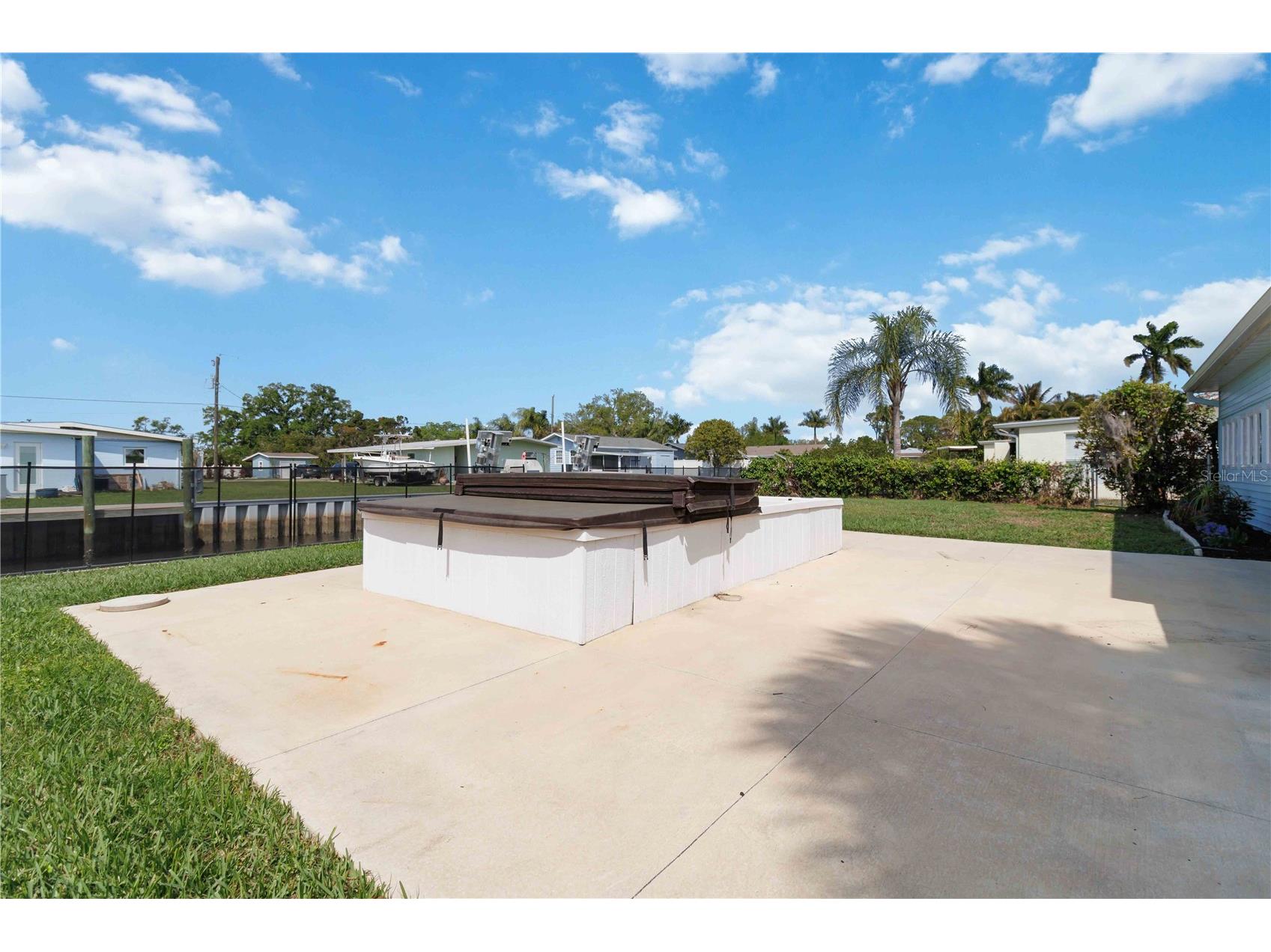 607 Manatee Avenue Ellenton FL 34222 - MANATEE RIVER A4686719 image29