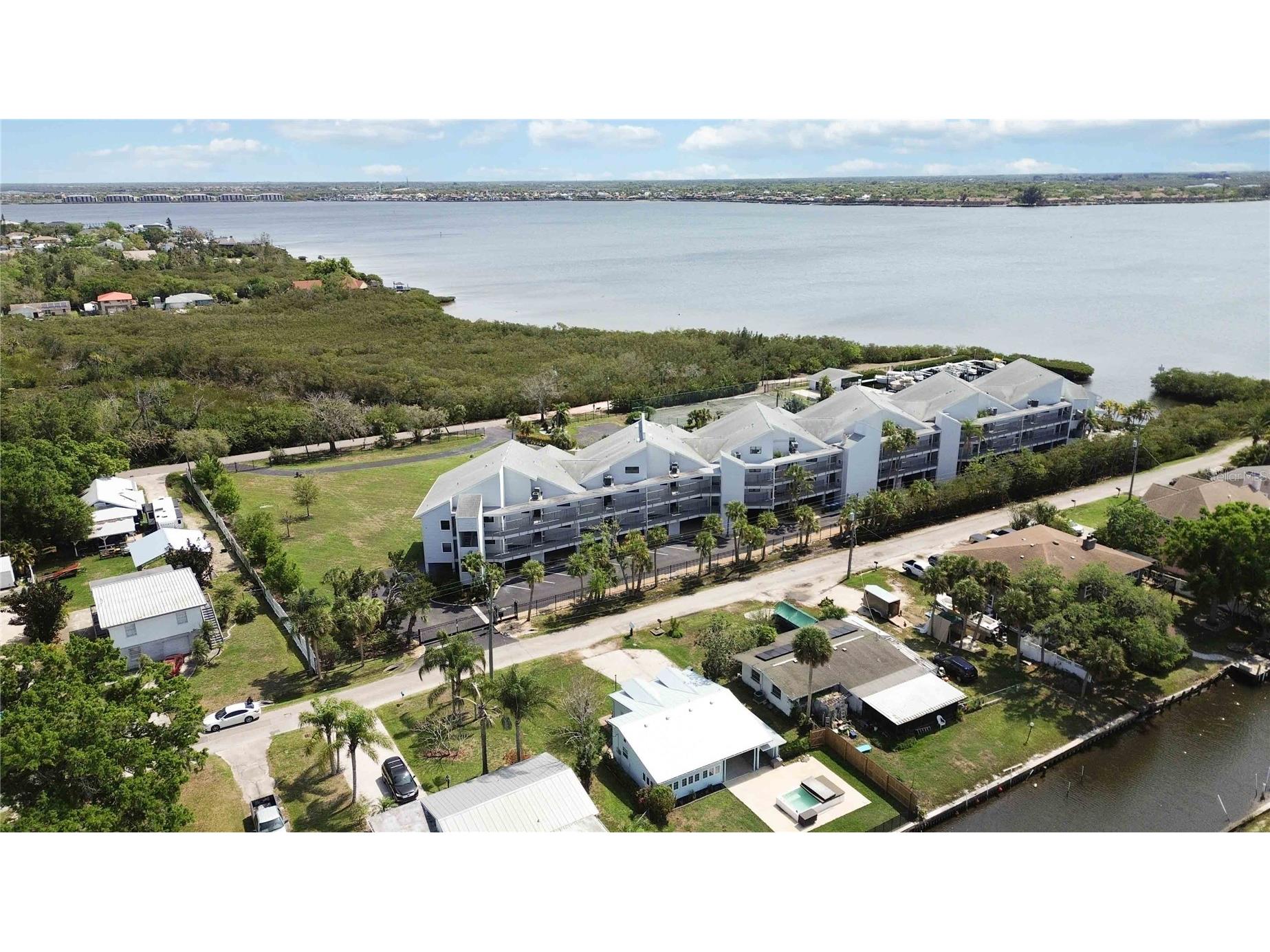 607 Manatee Avenue Ellenton FL 34222 - MANATEE RIVER A4686719 image55