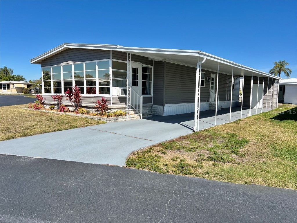 607 Mount Madison Avenue NE #652 Saint Petersburg FL 33702 - TAMPA BAY U8232025 image1