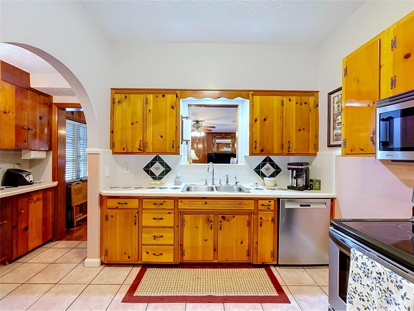 607 N Merrin Street Plant City FL 33563 TB8520323 image45