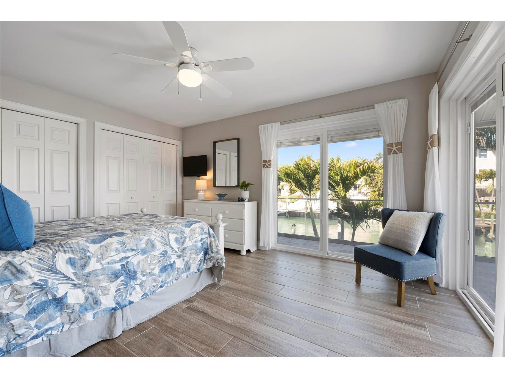 607 North Point Drive Holmes Beach FL 34217 A4682874 image36