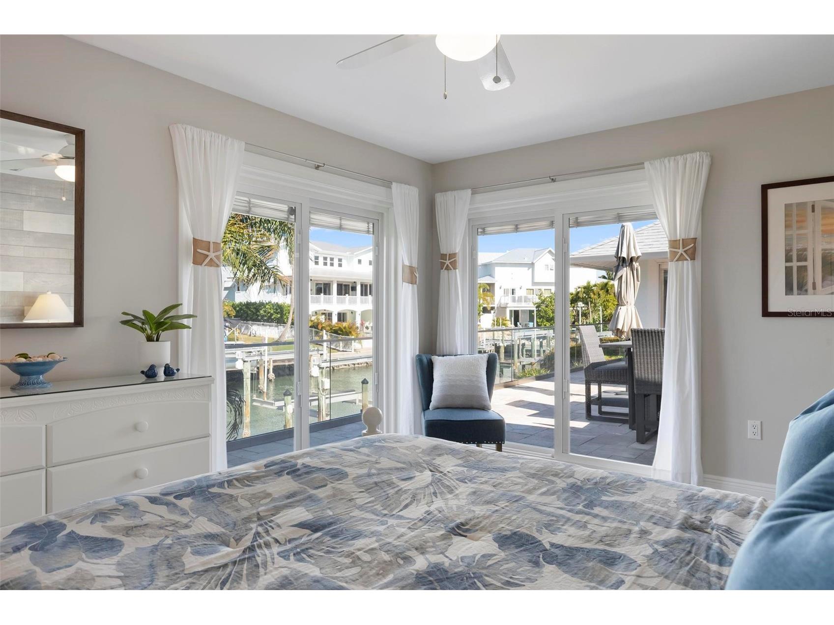 607 North Point Drive Holmes Beach FL 34217 A4682874 image38