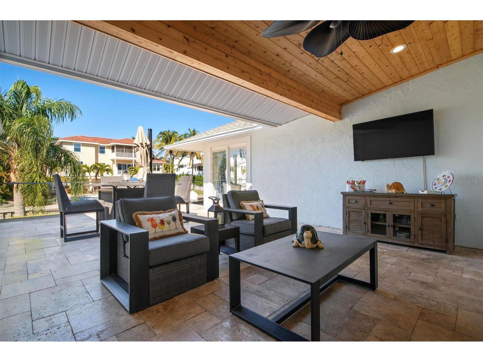 607 North Point Drive Holmes Beach FL 34217 A4682874 image44