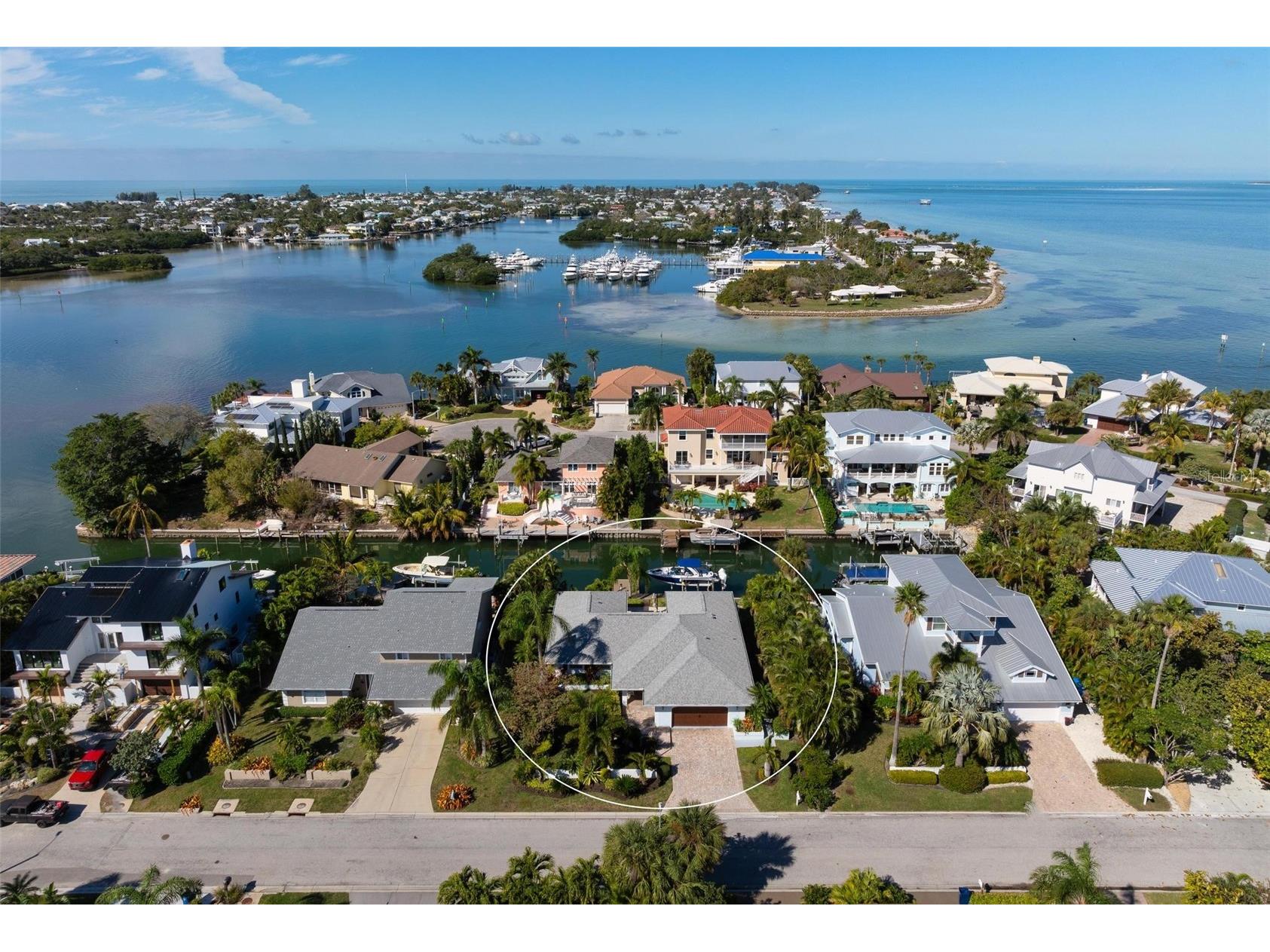 607 North Point Drive Holmes Beach FL 34217 A4682874 image52