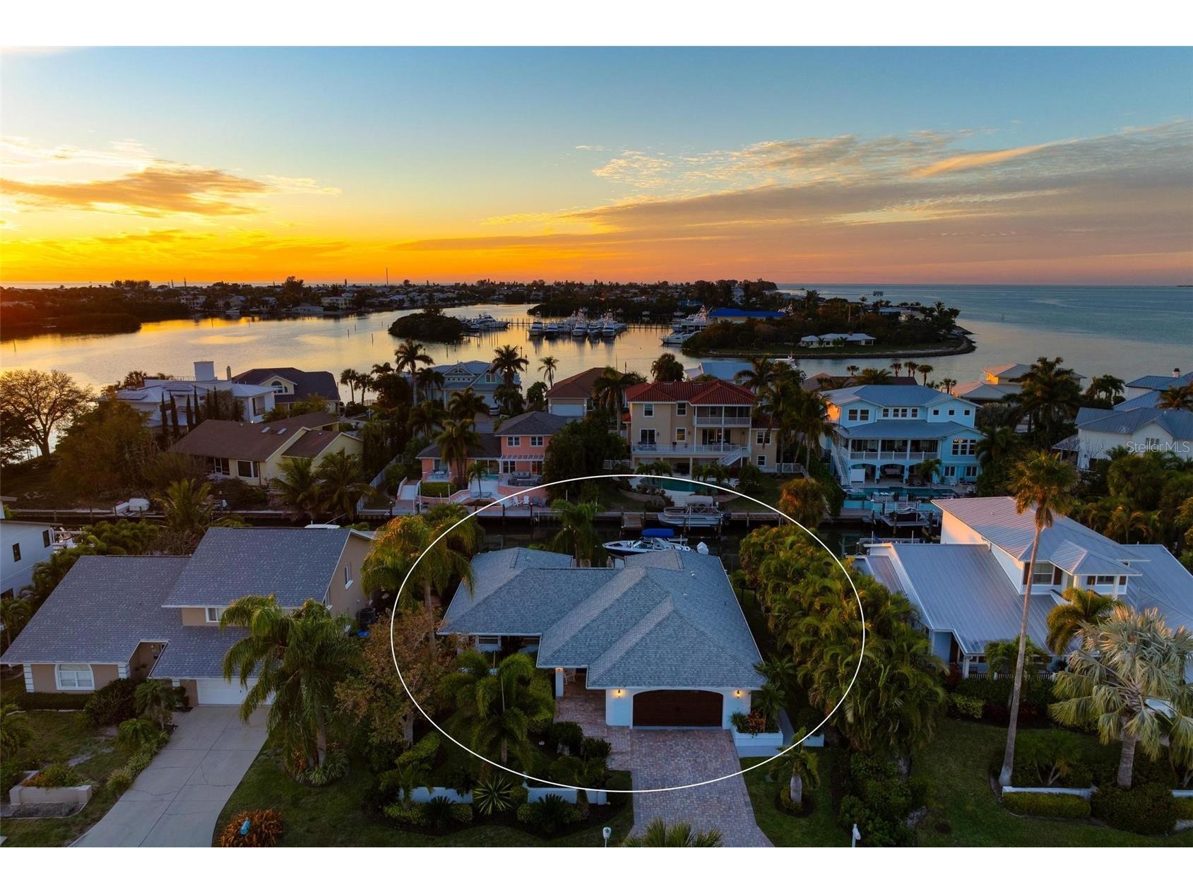 607 North Point Drive Holmes Beach FL 34217 A4682874 image61