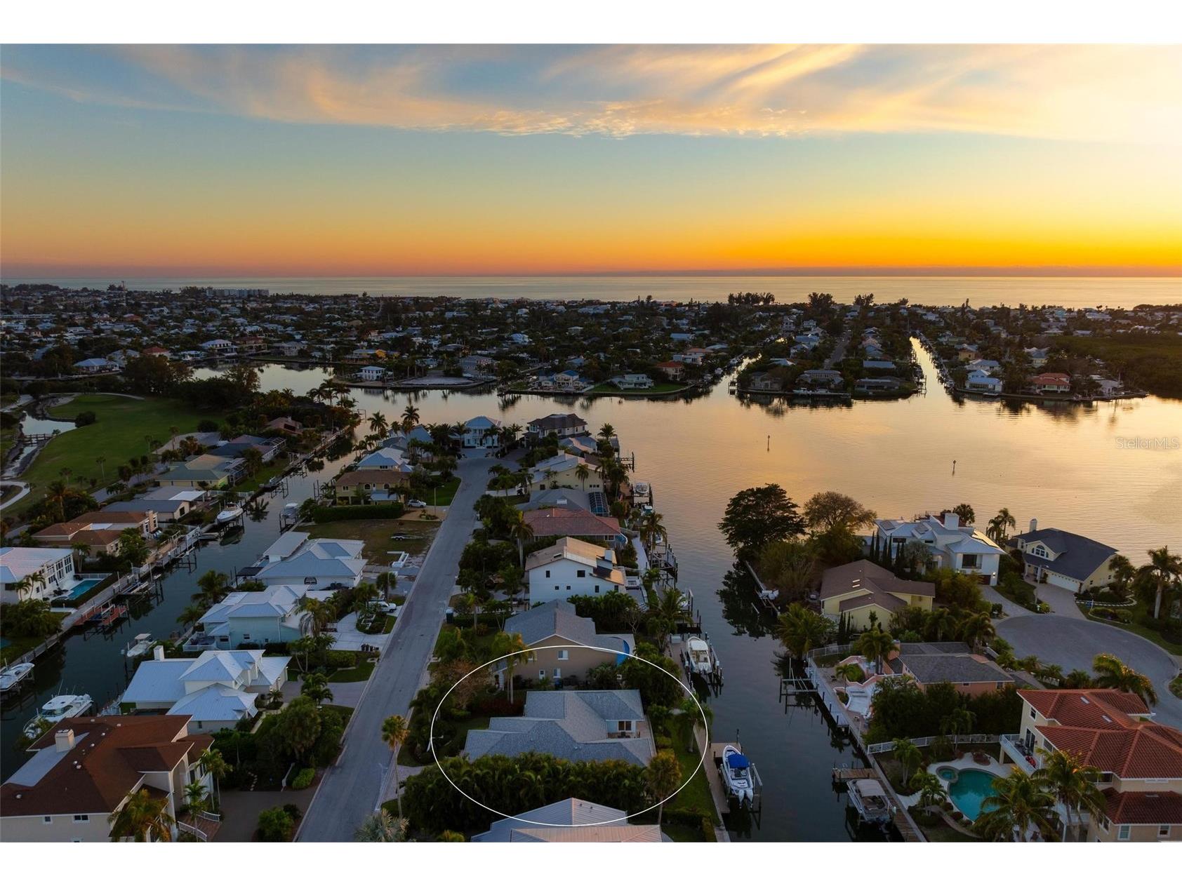 607 North Point Drive Holmes Beach FL 34217 A4682874 image63