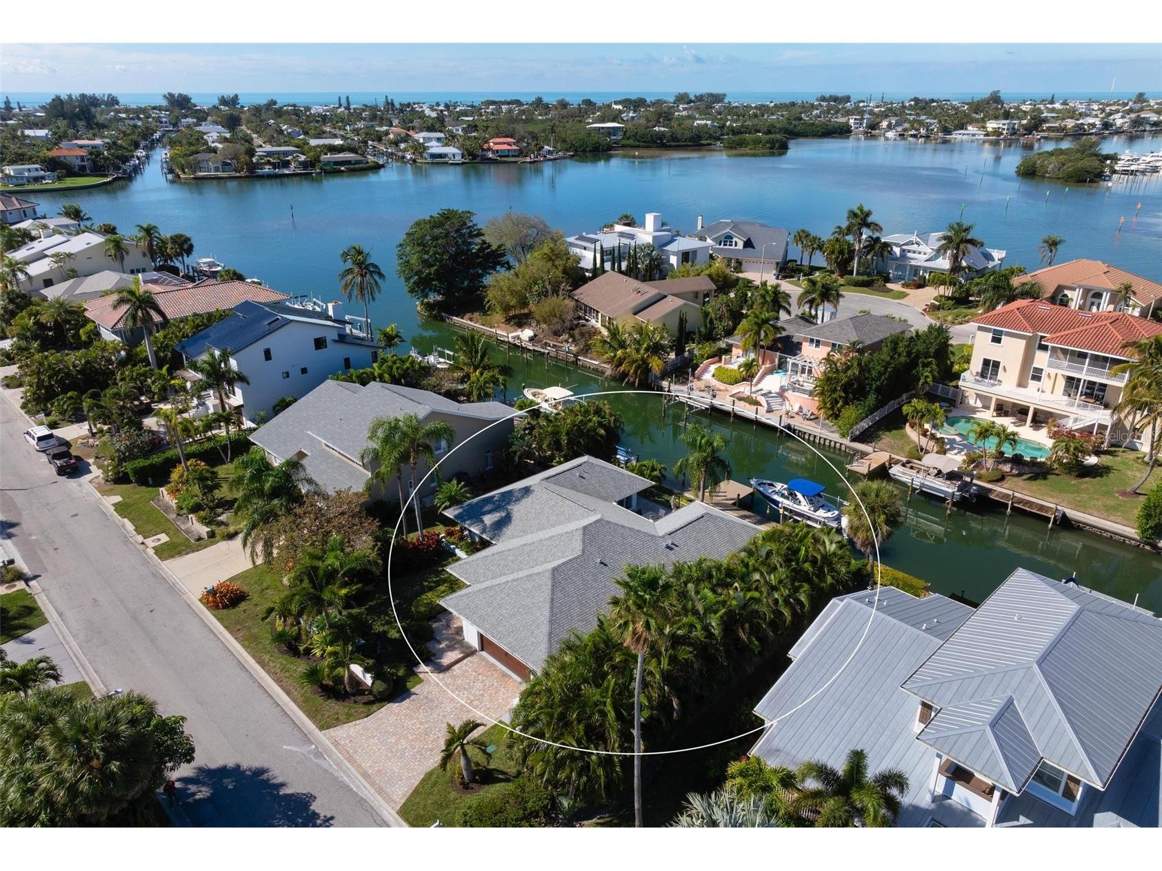 607 North Point Drive Holmes Beach FL 34217 A4682874 image71