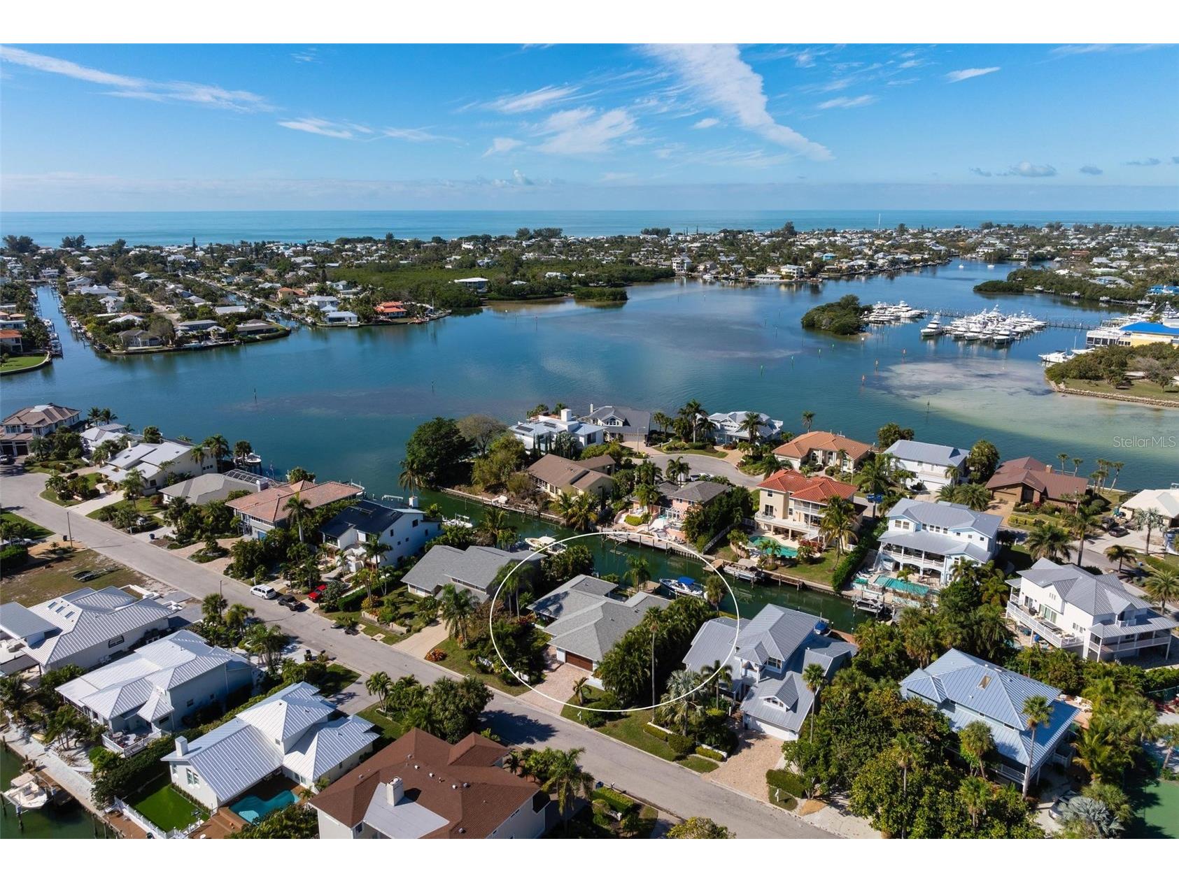 607 North Point Drive Holmes Beach FL 34217 A4682874 image9