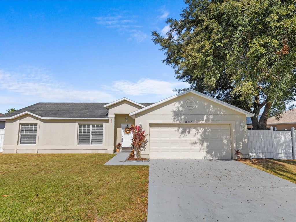 607 Regency Way Kissimmee FL 34758 O6156706 image1