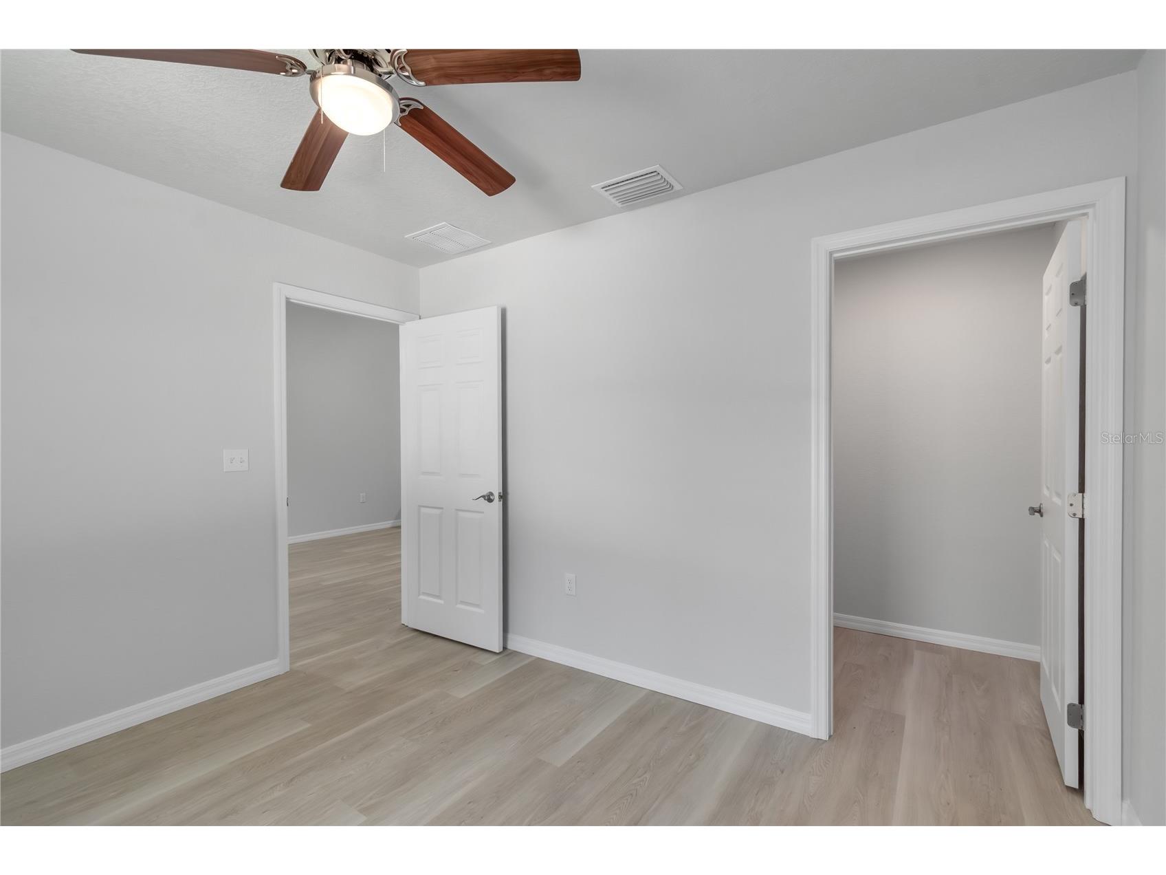 607 SE 4th Drive #B Williston FL 32696 OM704808 image22