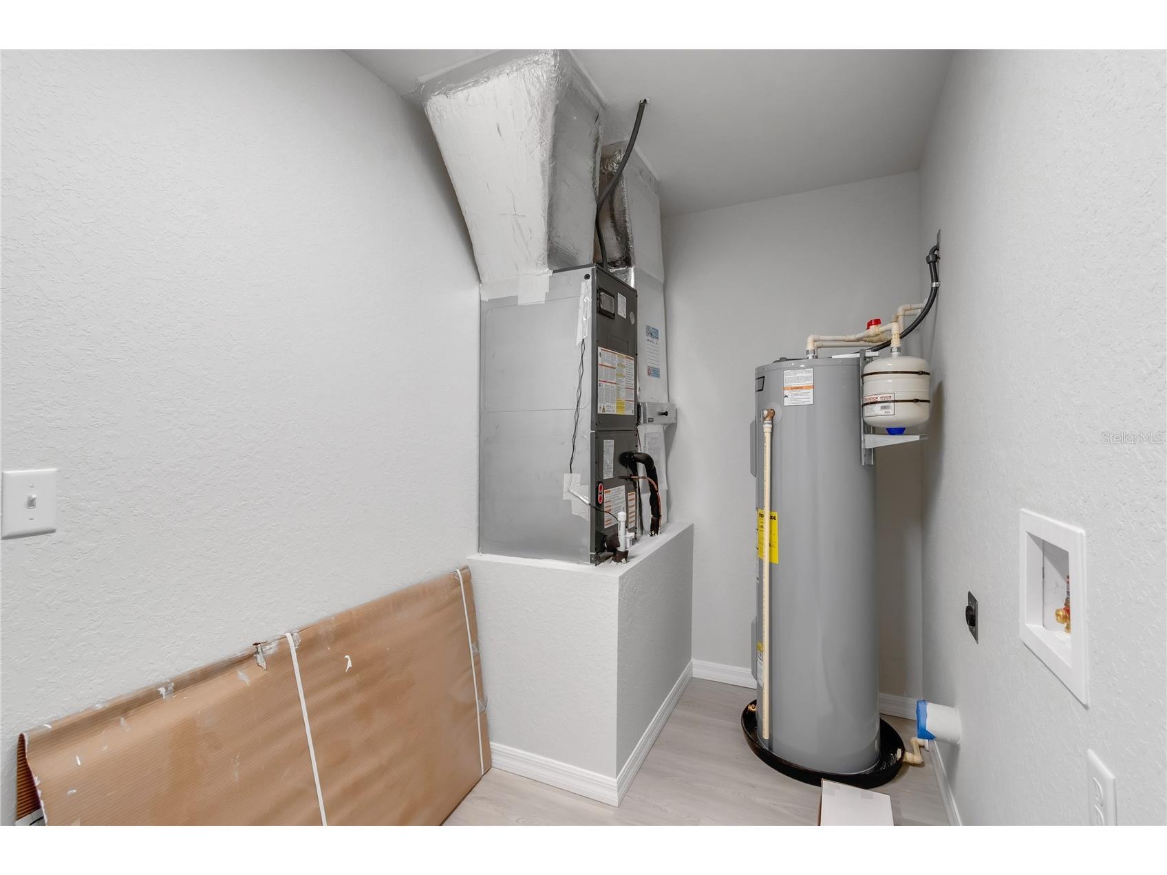 607 SE 4th Drive #B Williston FL 32696 OM704808 image29