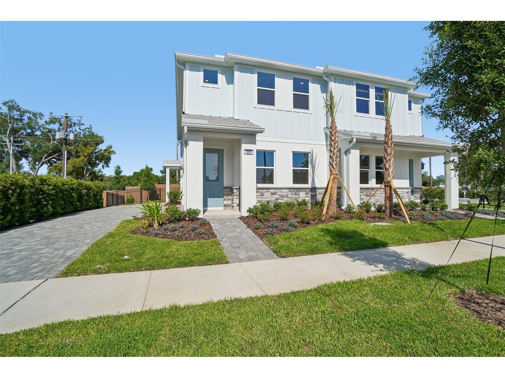 607 Silver Stream Court Brandon FL 33511 TB8516123 image1