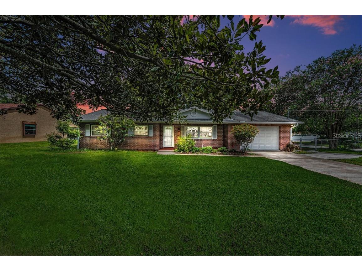 607 Spring Blossom Court Brandon FL 33511 TB8405797 image1