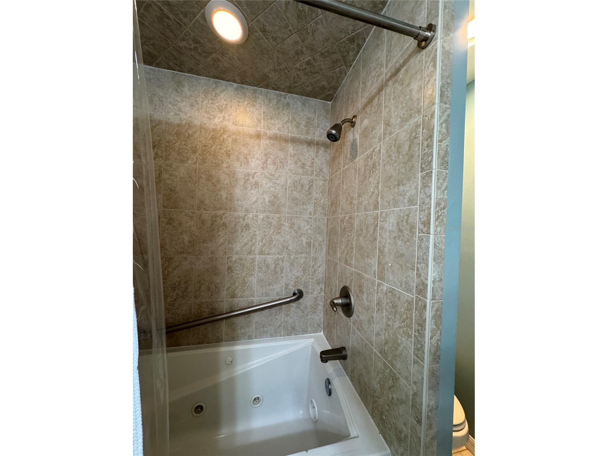 607 W State Road 630 Frostproof FL 33843 - CLINCH LAKE K4903463 image35
