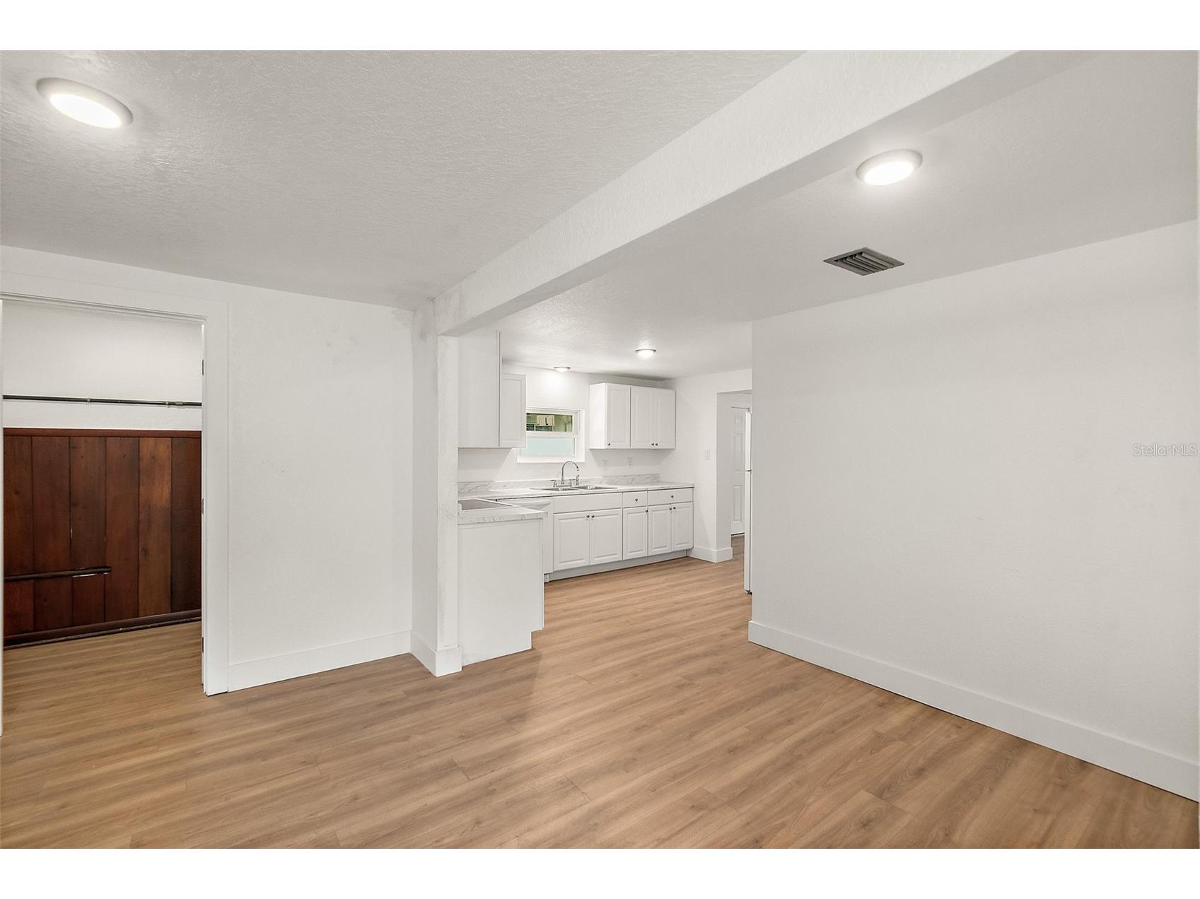 607 Wayne Avenue New Smyrna Beach FL 32168 V4949520 image9
