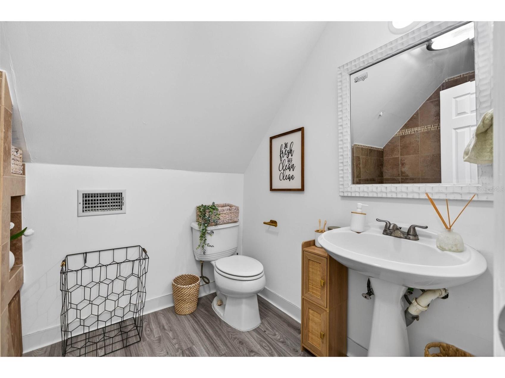 6070 66th Avenue N Pinellas Park FL 33781 TB8516114 image30