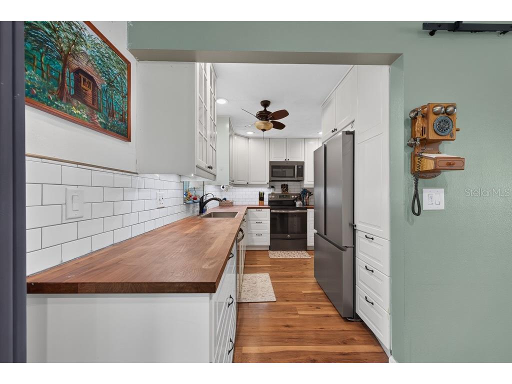 6070 73rd Street N Saint Petersburg FL 33709 TB8527326 image11