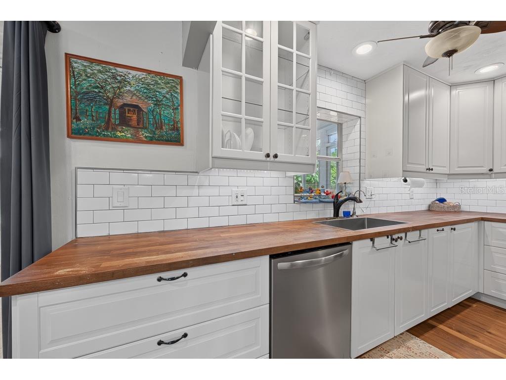 6070 73rd Street N Saint Petersburg FL 33709 TB8527326 image13