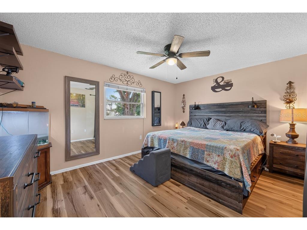 6070 73rd Street N Saint Petersburg FL 33709 TB8527326 image21