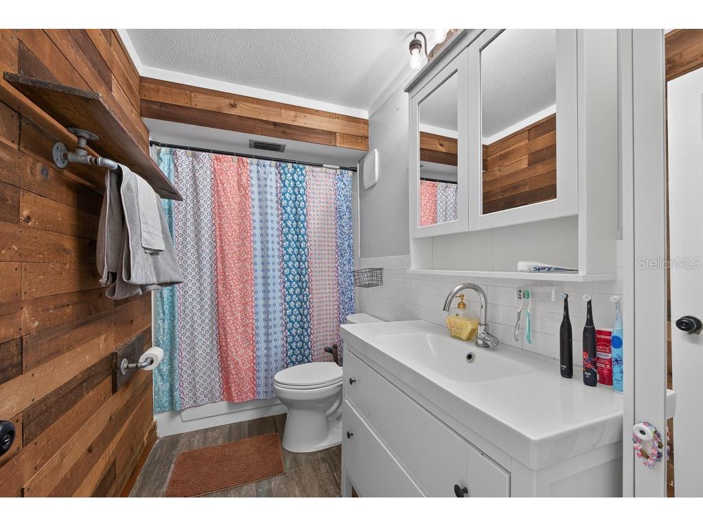 6070 73rd Street N Saint Petersburg FL 33709 TB8527326 image31