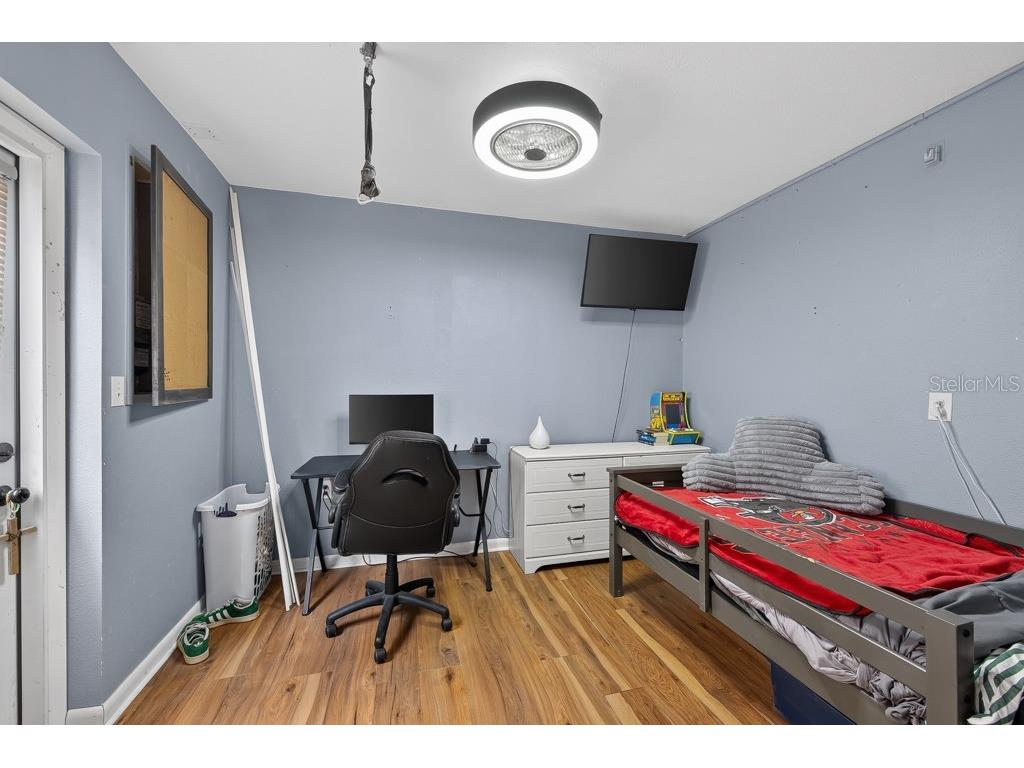 6070 73rd Street N Saint Petersburg FL 33709 TB8527326 image32