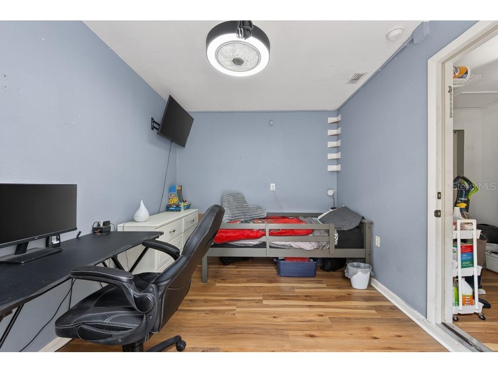 6070 73rd Street N Saint Petersburg FL 33709 TB8527326 image33